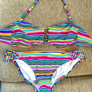 Size Large Striped Bikini— Removable Straps